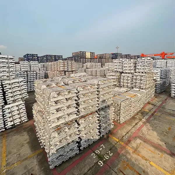 China pure aluminum ingots